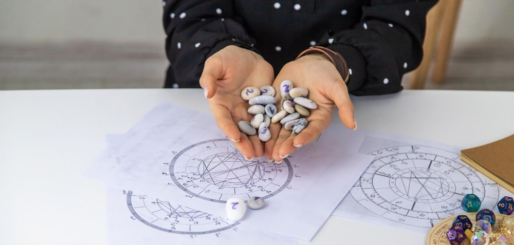 Astrology & Horoscope Reading-1